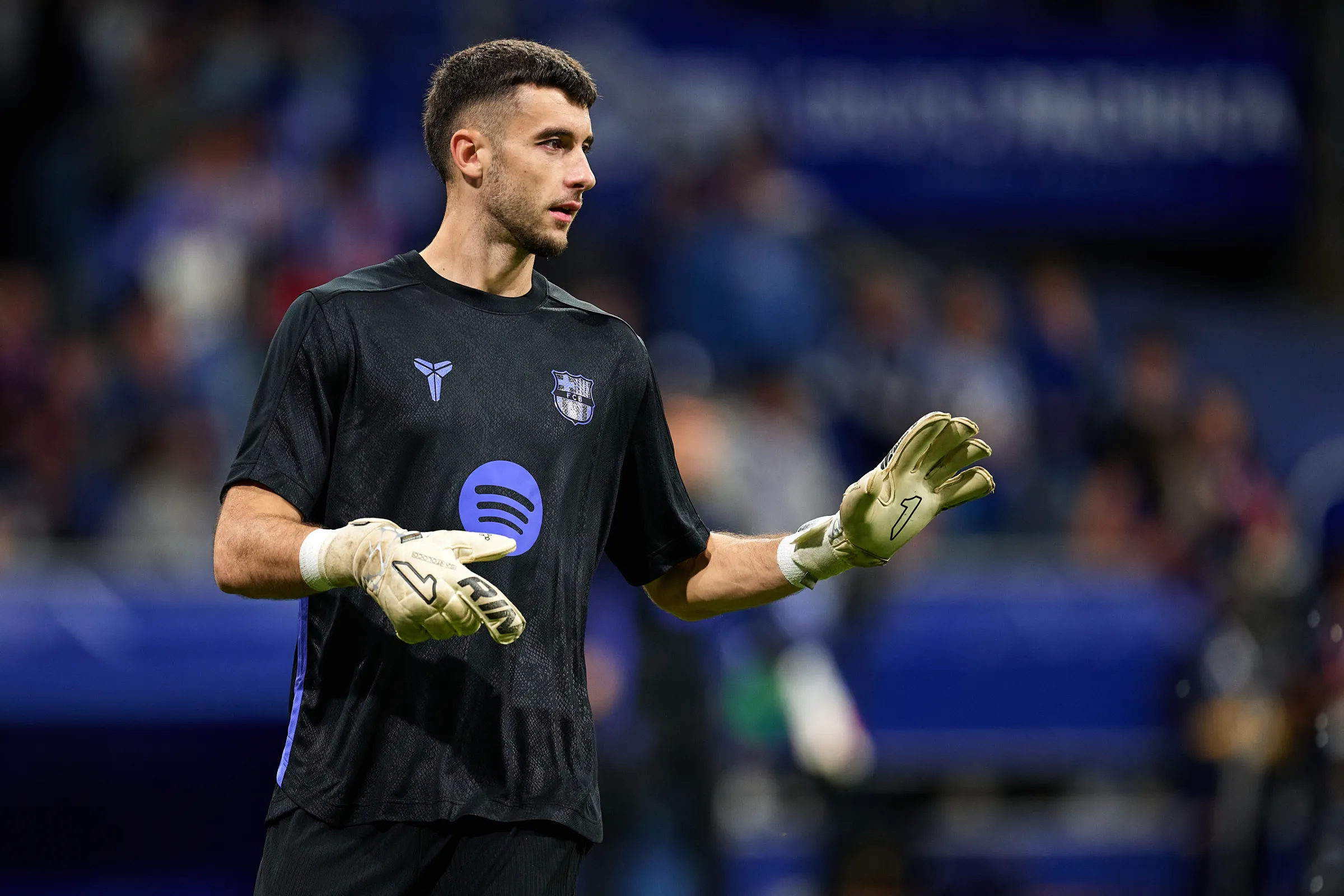 Joan Garcia เป็นผู้รักษาประตูหลักของบาร์เซโลนาในรอบชิงซูเปอร์คัพสเปน 2026